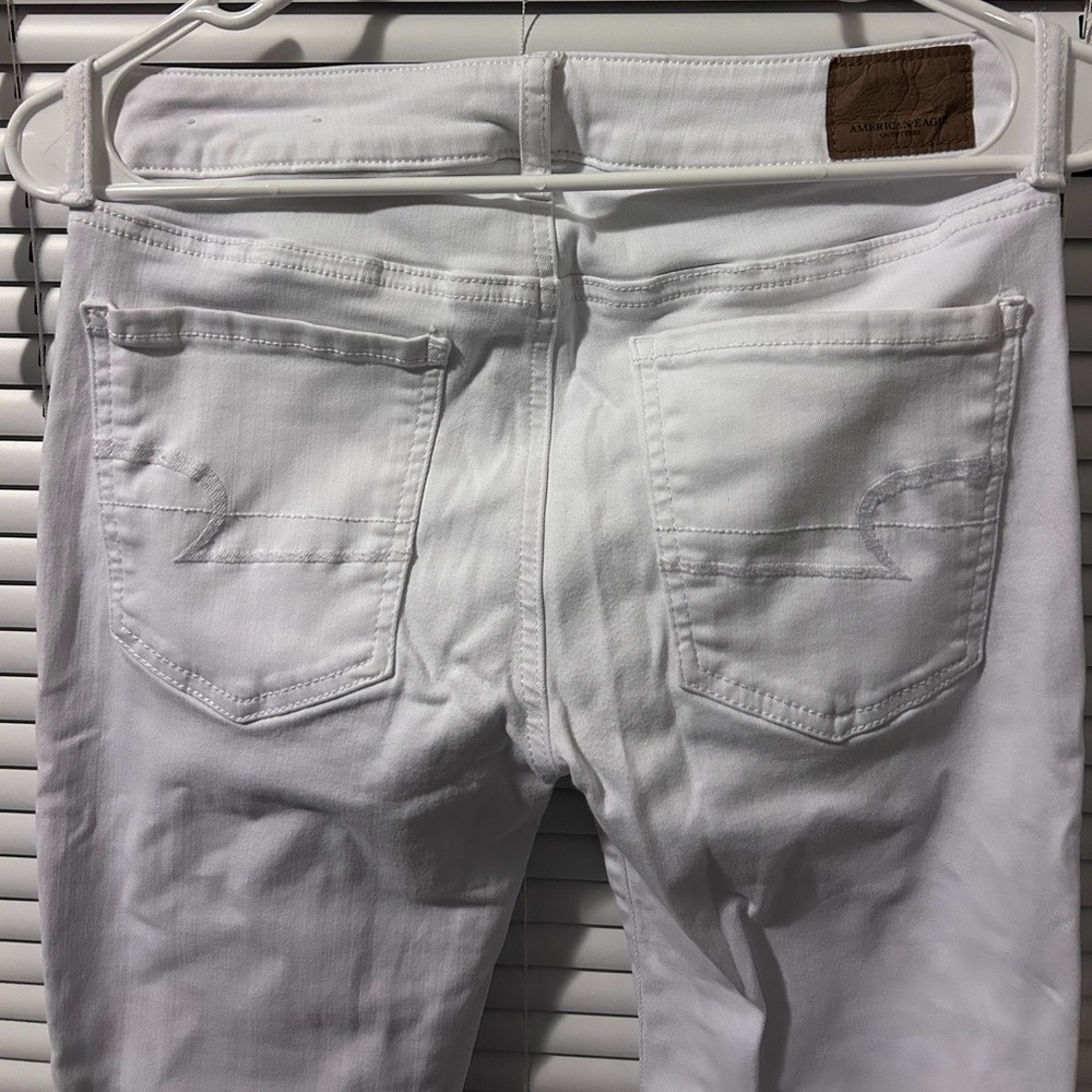 American Eagle Outfitters White Skinny Jeans — Next Level Stretch